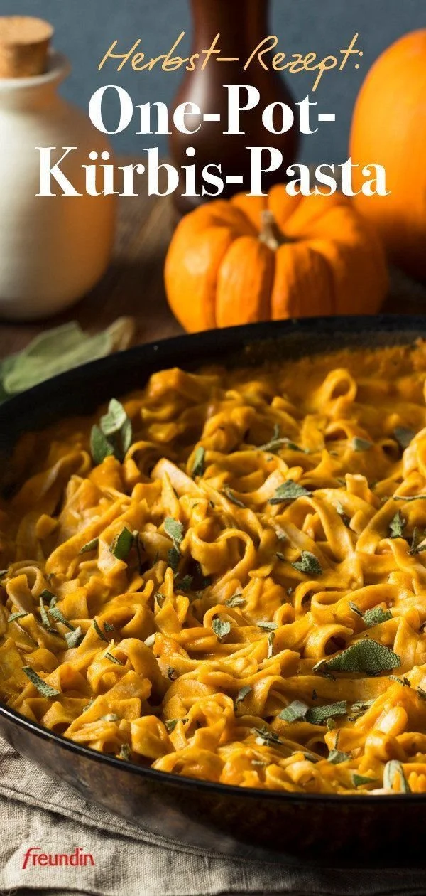 Einladung zu One-Pot-Kürbis-Pasta - herbstliches Rezept aus der freundin.de